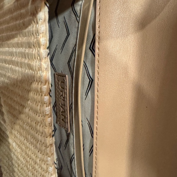 Urban Expressions Tan Woven Women's Bag - Picture 3 of 4